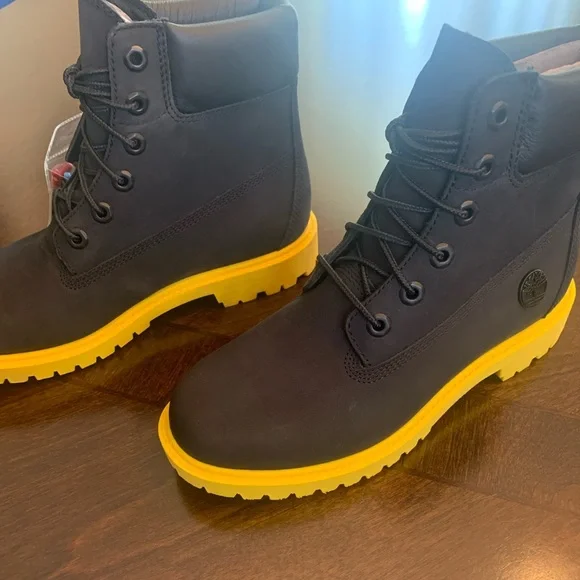 RARE‼️ NIB TIMBERLAND Heritage 6 See The Sole Waterproof Boot in Black/Yellow, 8 - Picture 6 of 9